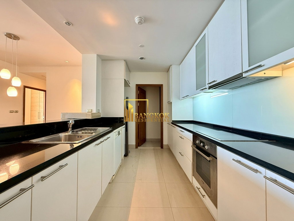 รูป Ascott Sky Villa | Bright 2 Bedroom Condo in Sathorn Area - BR60883CD - รูปที่ 8/31