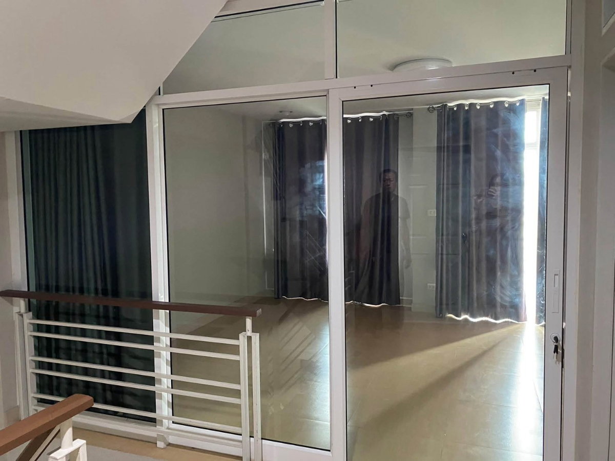 รูป 🏡✨เช่า / ขาย ทาวน์โฮม 3 ชั้น หมู่บ้านรื่นฤดี 7 รามอินทรา–หทัยราษฎร์ 4 ห้องนอน 3 ห้องน้ำ พร้อมเฟอร์นิเจอร์ - รูปที่ 7/14