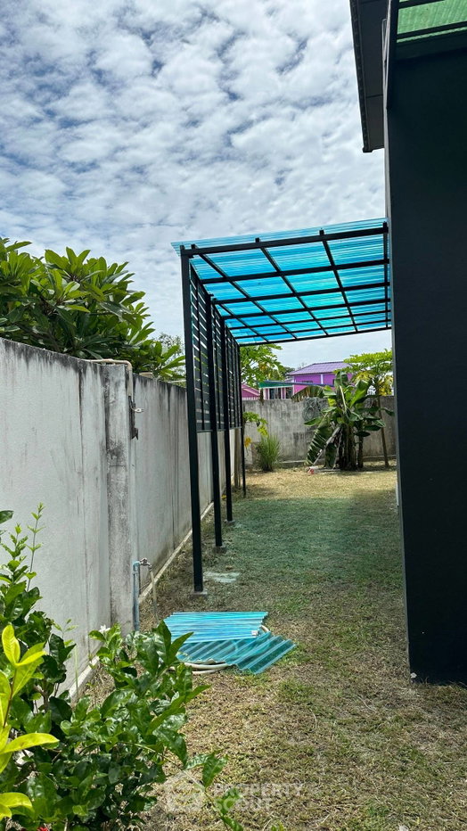 รูป บ้านแฝด 3 ห้องนอน ขนาด 204 ตร.ม. ทำเลบางละมุง (ID 3329117) - รูปที่ 3/10