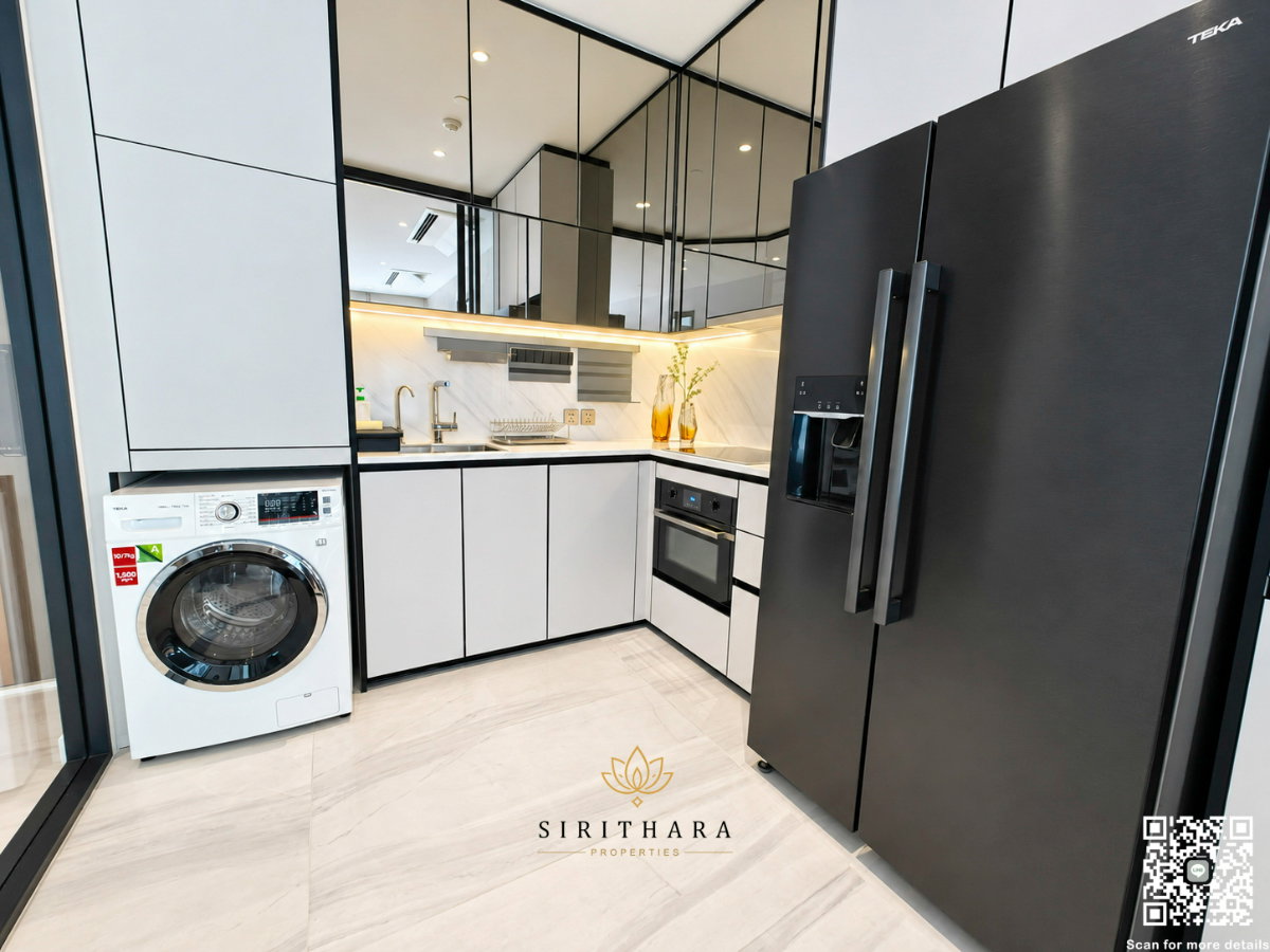picture Ready to move-in!! Luxury condo near BTS Saladaeng - 4/14