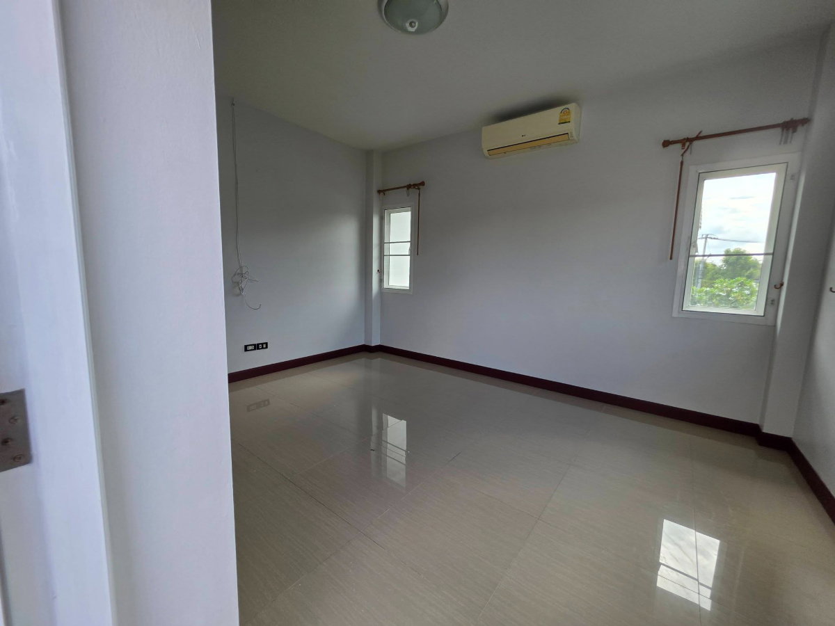 รูป ขายบ้านเดี่ยว 2 ชั้น ทำเลท่าวังตาล สารภี เชียงใหม่ ราคา 3.7 ล้านบาท #CSRP101310 - รูปที่ 18/20