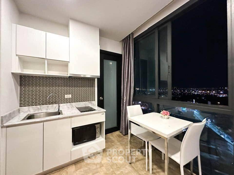 รูป คอนโด 1 ห้องนอน ชั้น 20 ที่ Pattaya Posh พัทยาเหนือ (ID 3332508) - รูปที่ 3/11