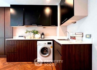 ขายคอนโด : คอนโด 1 ห้องนอน ขนาด 35 ตร.ม. D 65 Condominium ใกล้ BTS เอกมัย (ID 3329499)
