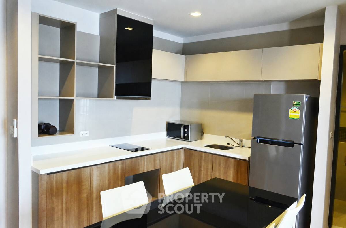 รูป ชั้น 21 คอนโด 2 ห้องนอน Rhythm Sathorn ใกล้ BTS สะพานตากสิน (ID 3331426) - รูปที่ 3/6