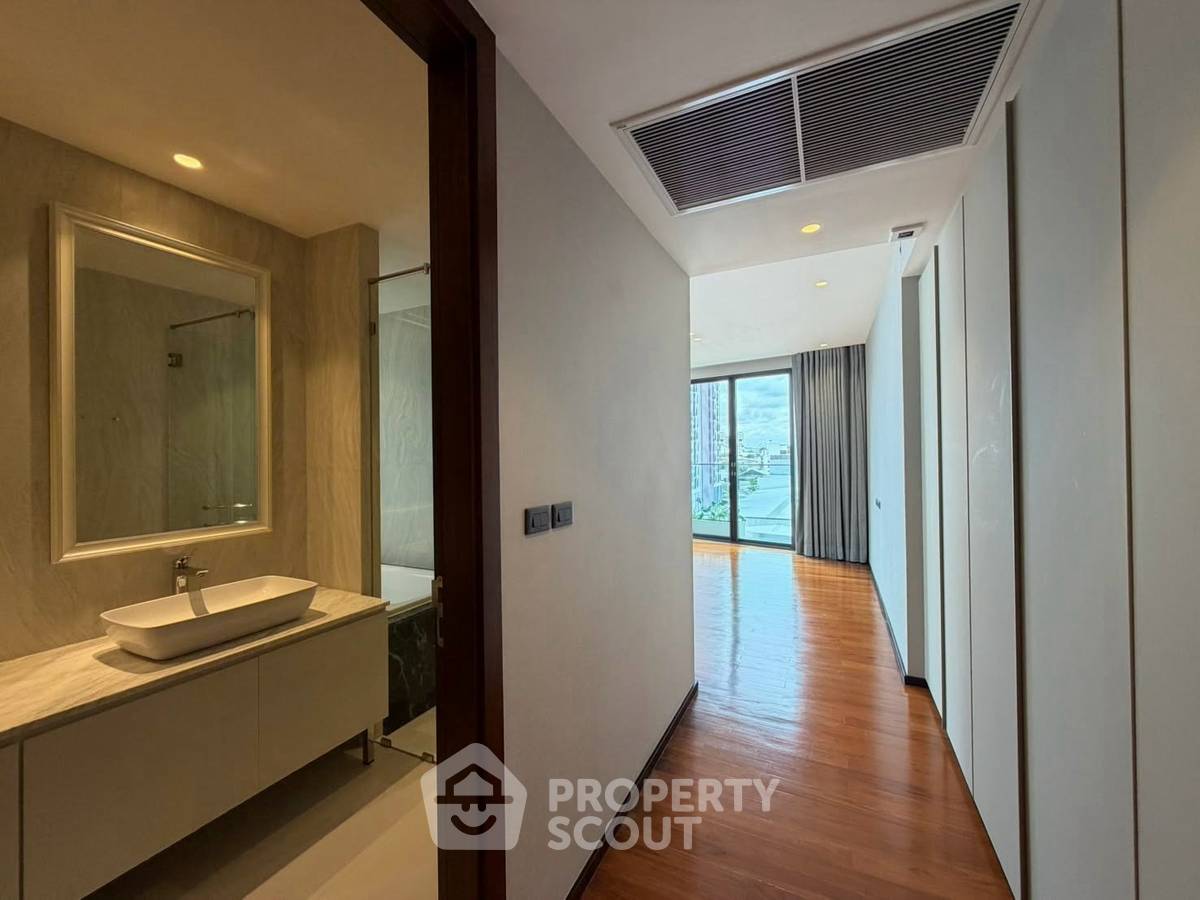 รูป คอนโด 3-ห้องนอน ที่ ลา ซิตต้า ทองหล่อ 16 ใกล้ BTS ทองหล่อ (ID 3329639) - รูปที่ 12/19