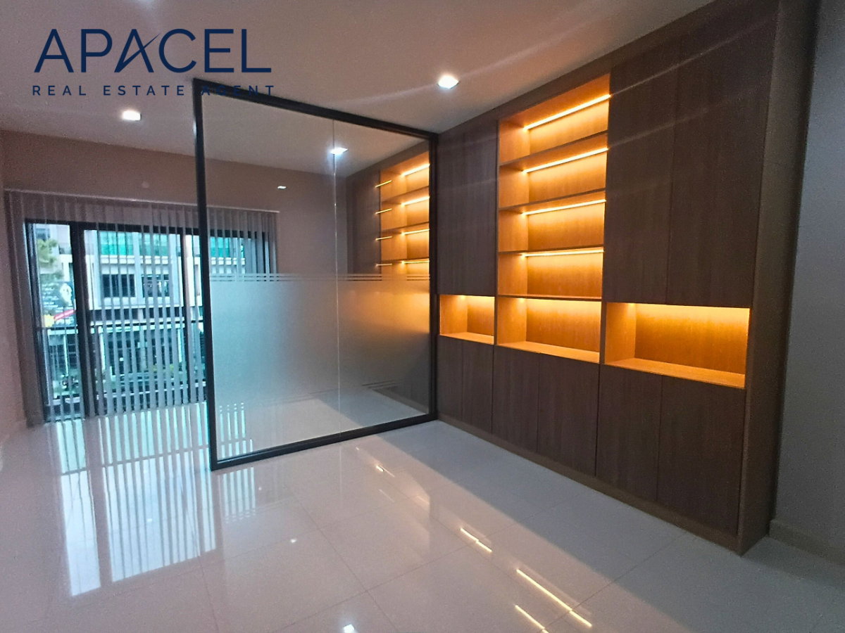 รูป 🔥ขายโฮมออฟฟิศ 3 ชั้น Workplace เพชรเกษม 81-2 พร้อมอยู่ สภาพโชว์รูม! ตกแต่งบิ้วท์อินแน่นทั้งหลัง ปรับใช้เป็นออฟฟิศหรืออยู่อาศัยได้ - รูปที่ 10/13