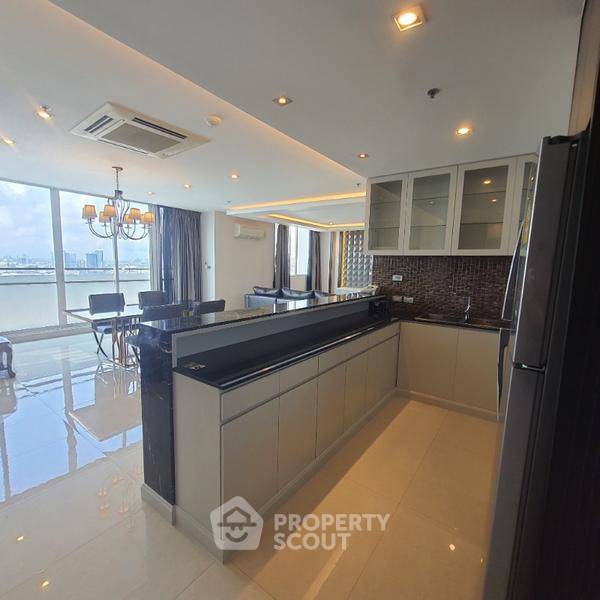 picture Great Value 3-BR 300 Sqm, 26th-Floor, The Fourwings Residence (ID 2834572) - 1/8
