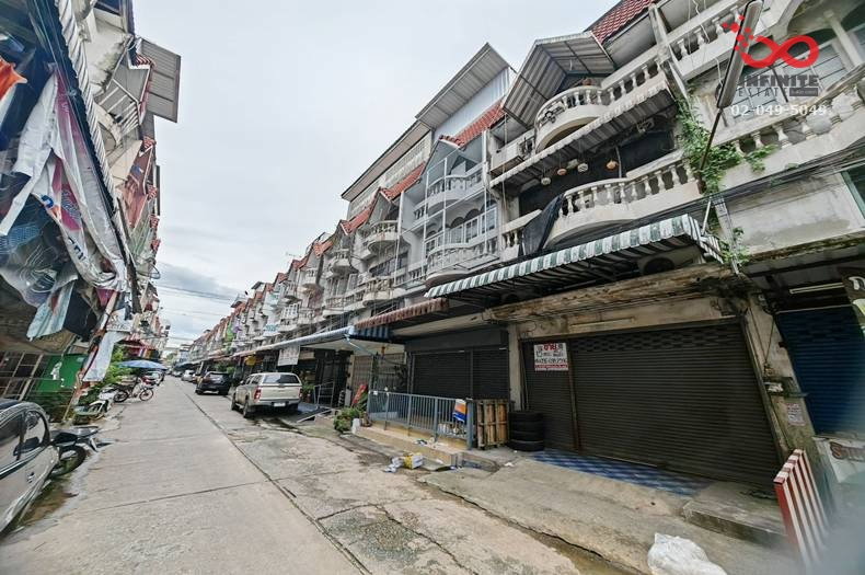 ขายอาคารพาณิชย์ 4 ชั้น 15 ตร.วา ใกล้ตลาดมีนบุรี ซอยสีหบุรานุกิจ 13 ถนนสีหบุรานุกิจ ใกล้ BTS สายสีชมพู เหมาะทำธุรกิจหรืออยู่อาศัย