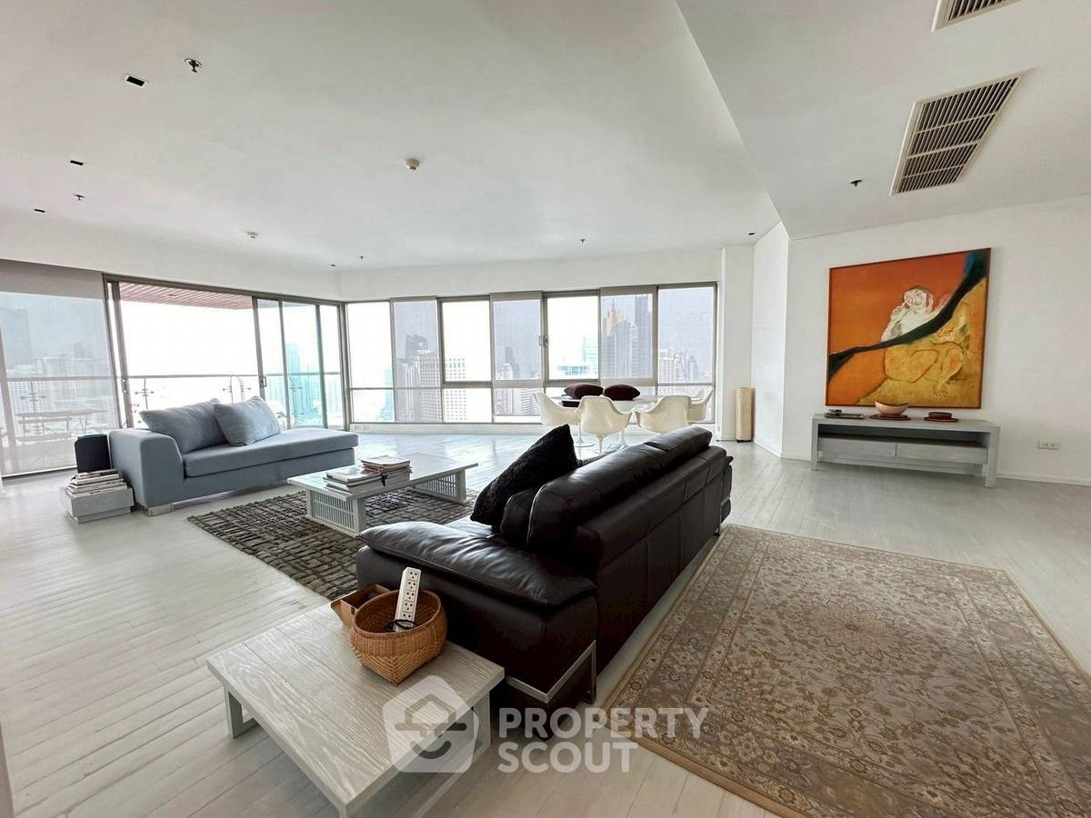 รูป ห้อง 3 ห้องนอน ชั้น 28 ขนาด 236 ตร.ม. The Lakes Bangkok ใกล้ BTS Asoke (ID 2713889) - รูปที่ 2/16