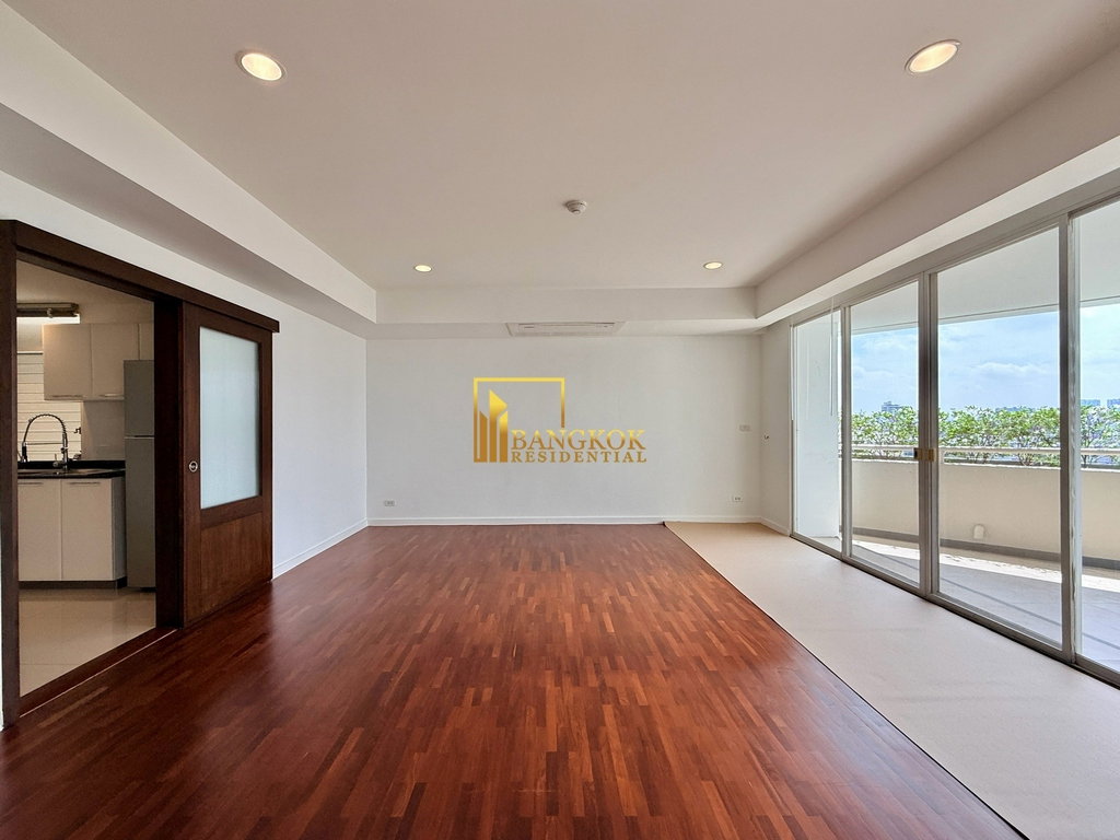 picture La Cascade | Very Spacious 4 Bed Condo For Rent in Ekkamai - BR16379CD - 4/39
