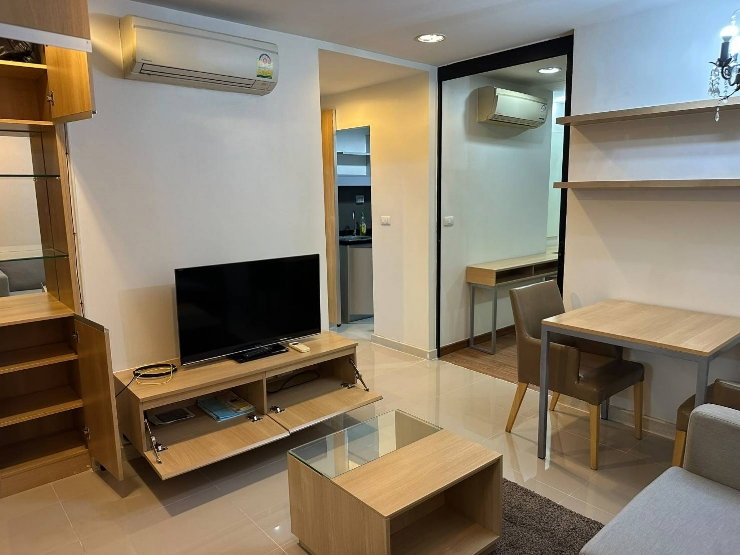 picture Condo Zenith Place Sukhumvit 42 - 2/8