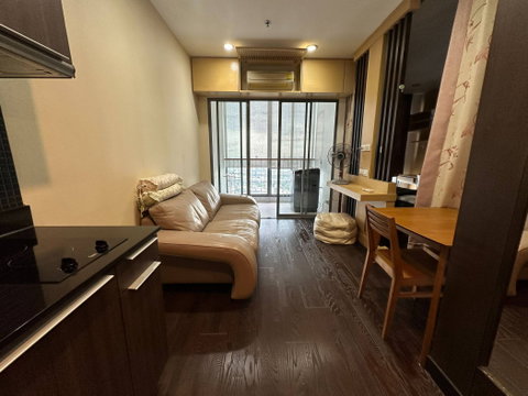 Condo for rent, IDEO Q Phaya Thai, next to BTS Phaya Thai, 37 sq m, fully furnished and equipped with appliances, ready to move in.