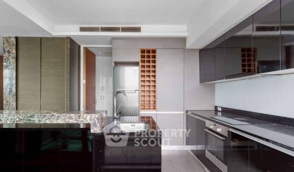 รูป คอนโด 4-ห้องนอน ที่ เดอะ ริเวอร์ คอนโดมิเนียม ใกล้ BTS สะพานตากสิน (ID 3092846) - รูปที่ 6/11
