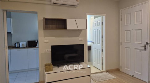 Life @ Sathorn for rent The unit provides1 bedroom, 40 sq.m.