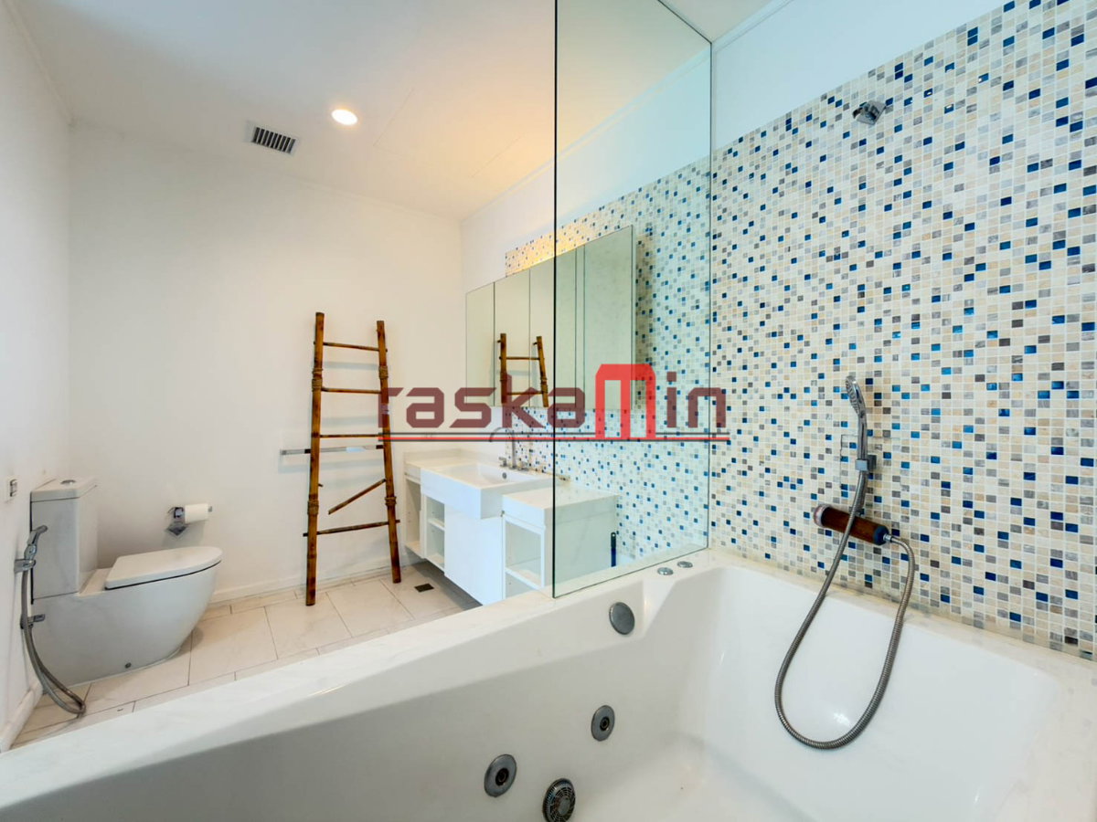 picture  Northpoint Wongamat Condo for Sale – 2 Bedrooms, 102.85 SQM - 12/19
