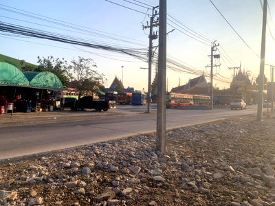 ที่ดิน ถนนประชาอุทิศ ทุ่งครุ : ขายที่ดินพื้นที่สีม่วง ติดถนนคู่สร้างประชาอุทิศ เนื้อที่ 10ไร่ ราคาประเมินวาละ35,000 ไร่ละ14ล้าน