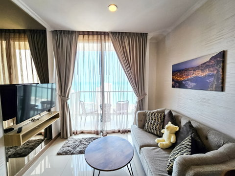 1 Bedroom Condo for Sale The Riviera Wongamat Pattaya