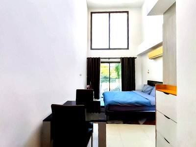 Condos for sale : 1 Bedroom Condo for Sale Laguna Beach Resort 2 High Ceiling