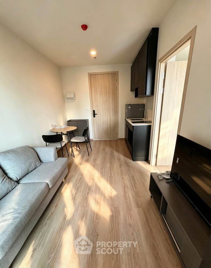 picture 36th-Floor 1-BR At Nue District R9, 200m To MRT Phra Ram 9 (ID 3331848) - 2/8