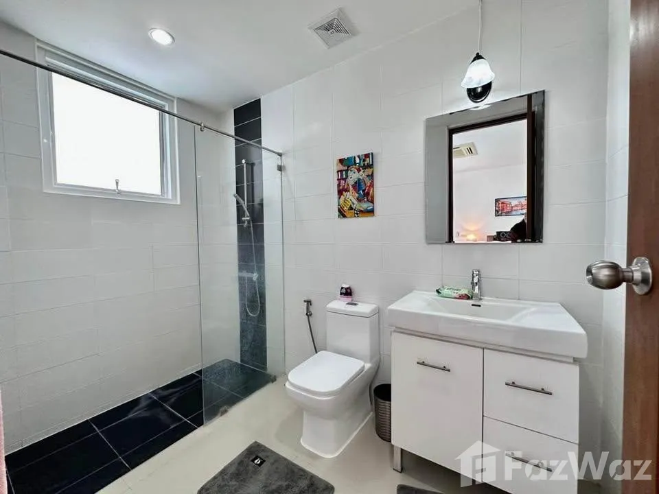 รูป วิลล่าให้เช่า 4 ห้องนอน ในโครงการ รีเจ้นท์ เอสเตท 6799825 - รูปที่ 12/13