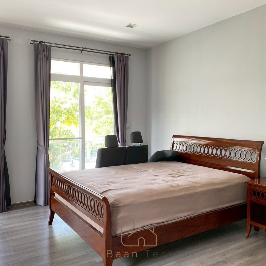 รูป [ขายบ้านเดี่ยวหลังใหญ่ แปลงมุม] มัณฑณา ศรีนครินทร์-ร่มเกล้า 92.4 ตร.ว. 4 นอน 5 น้ำ มีห้องแม่บ้านแยก มีพื้นที่สวนข้างบ้านกว้าง ทำเลดีพร้อมอยู่ - รูปที่ 13/14