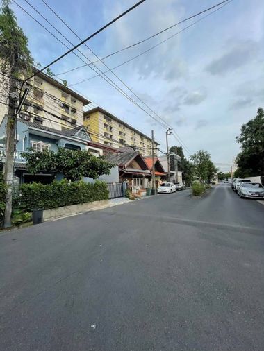 ให้เช่าบ้านเดี่ยว 5 ห้องนอน 43 ตร.ว. เขตบึงกุ่ม