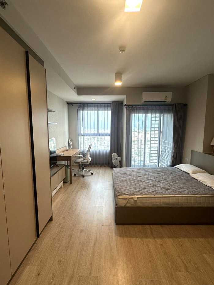 รูป 💥 [ 𝐏-𝟏𝟑𝟕𝟔𝟑𝟐 ] FORRENT : Ideo Sathorn-Wongwian Yai ราคาน่าเช่า! ใกล้ BTS วงเวียนใหญ่ 𝟏𝟓,𝟎𝟎𝟎 บาท/ด. | Line @easycondoplus | 099-229-6397 - รูปที่ 1/7