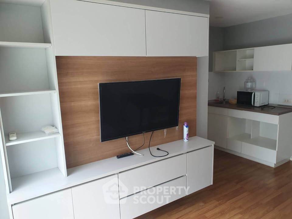 รูป คอนโดหนึ่งห้องนอนขายที่ Lumpini Place Bangna KM 3 ย่านบางนา (ID 3331059) - รูปที่ 11/12
