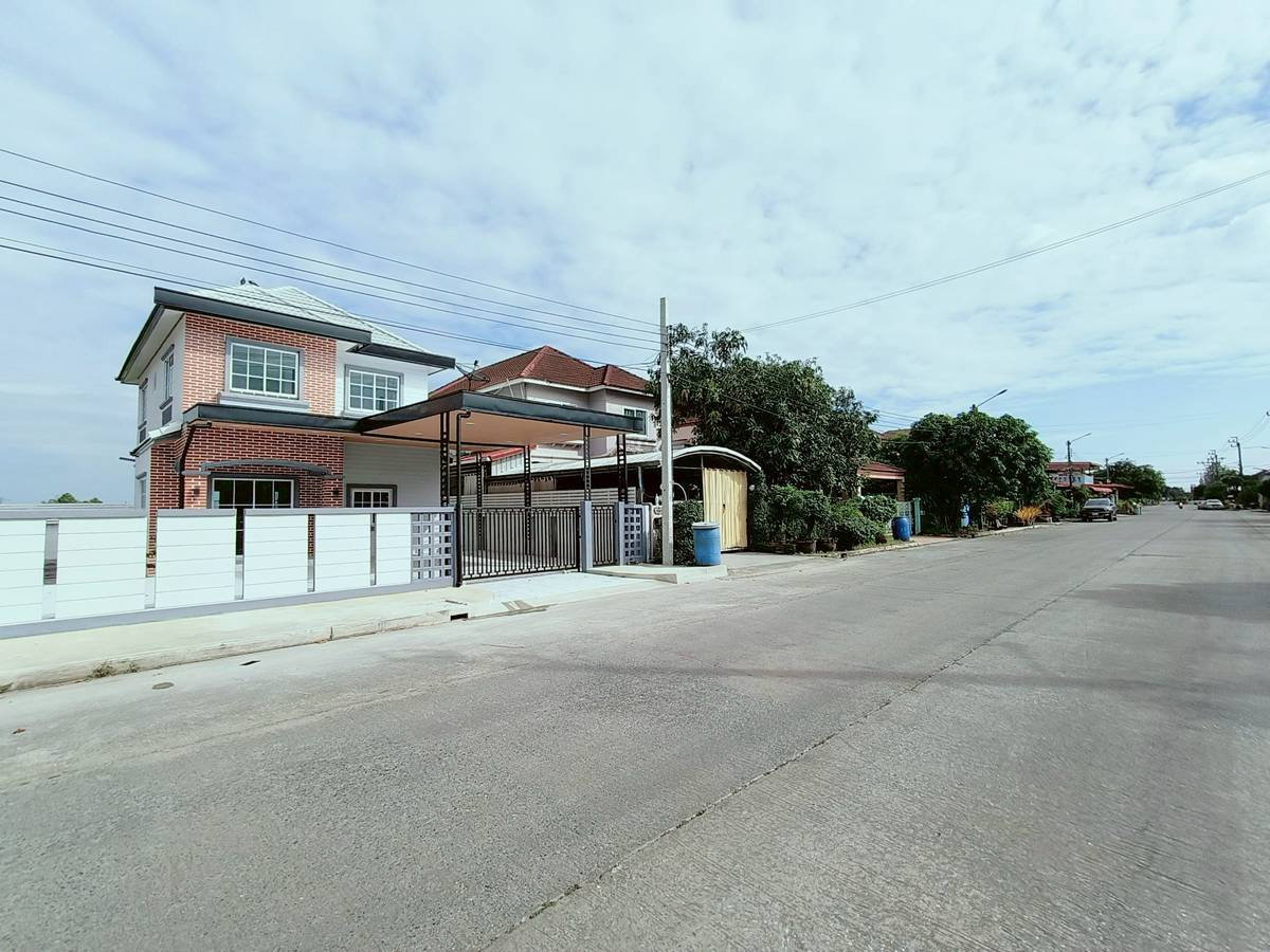 รูป บ้านเดี่ยวหลังใหญ่ กว้างขวาง ทำเลดี ถนนเมน หมู่บ้าน เคซี.กรีนวิลล์ ถนนมิตรไมตรี10/1 แขวงคู้ฝั่งเหนือ เขตหนองจอก รีโนเวทใหม่ พร้อมอยู่ - รูปที่ 25/27