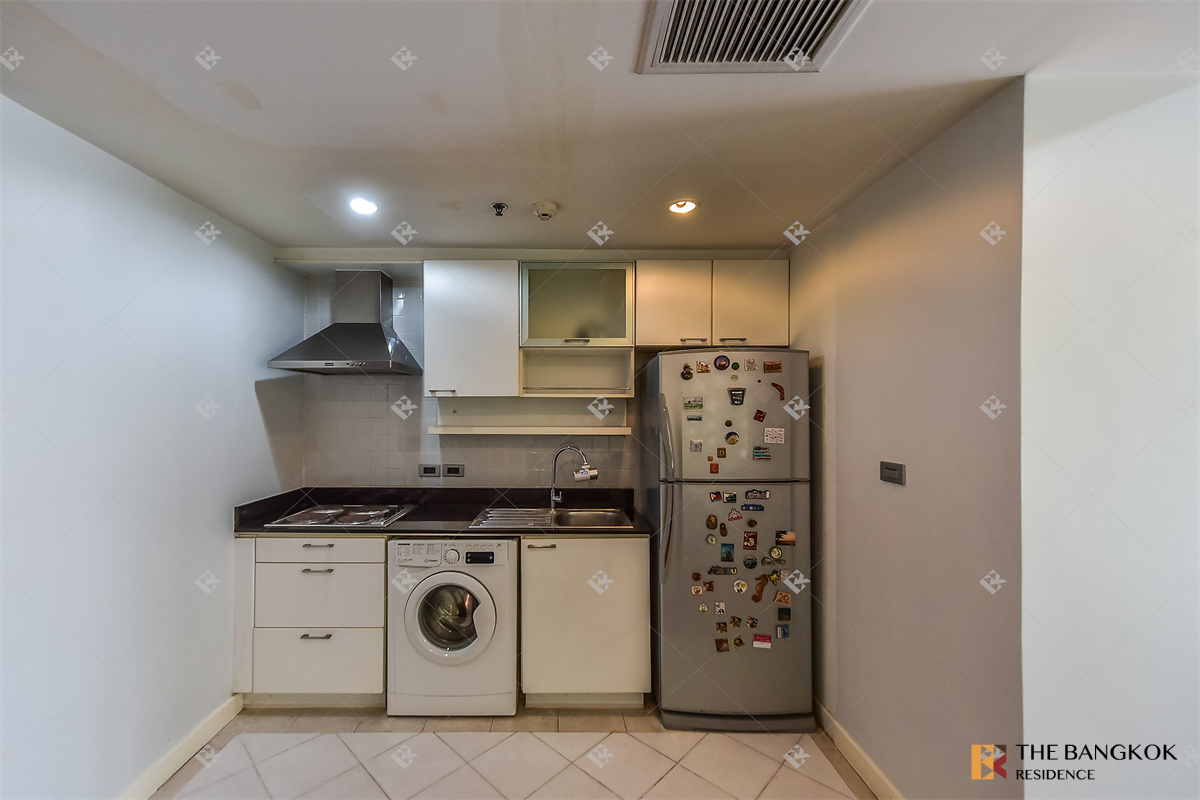 picture Baan Siri Silom near BTS Surasak Cool Condo, Central City Location - 10/10