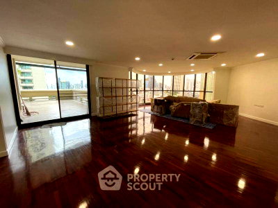 Condos for rent : 3-BR 319 Sqm, City Lakes Tower Sukhumvit 16, 300m To BTS Asoke (ID 2834784)