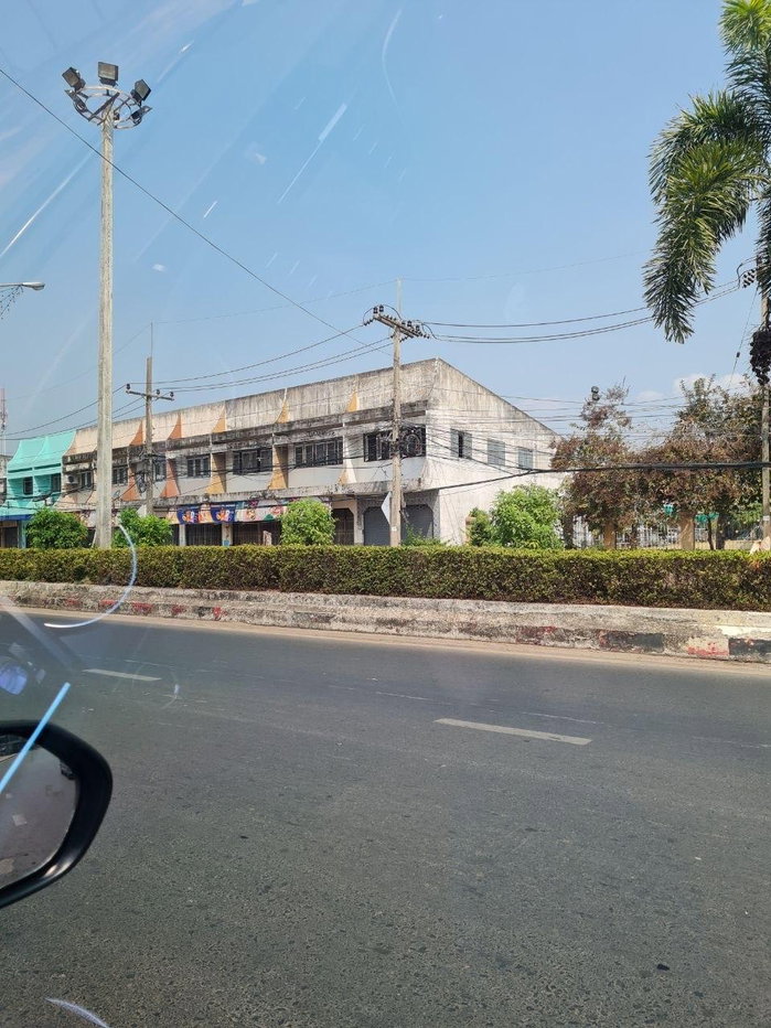 รูป ขายบ้านหลังมุมจังหวัดยโสธร ติดหน้าถนนเเจ้งสนิท และ ร.ร.สุขวิทยากรตั้งตรงจิตร 15 ตรงข้ามกับไปรษณีย์ยโสธร - รูปที่ 5/7