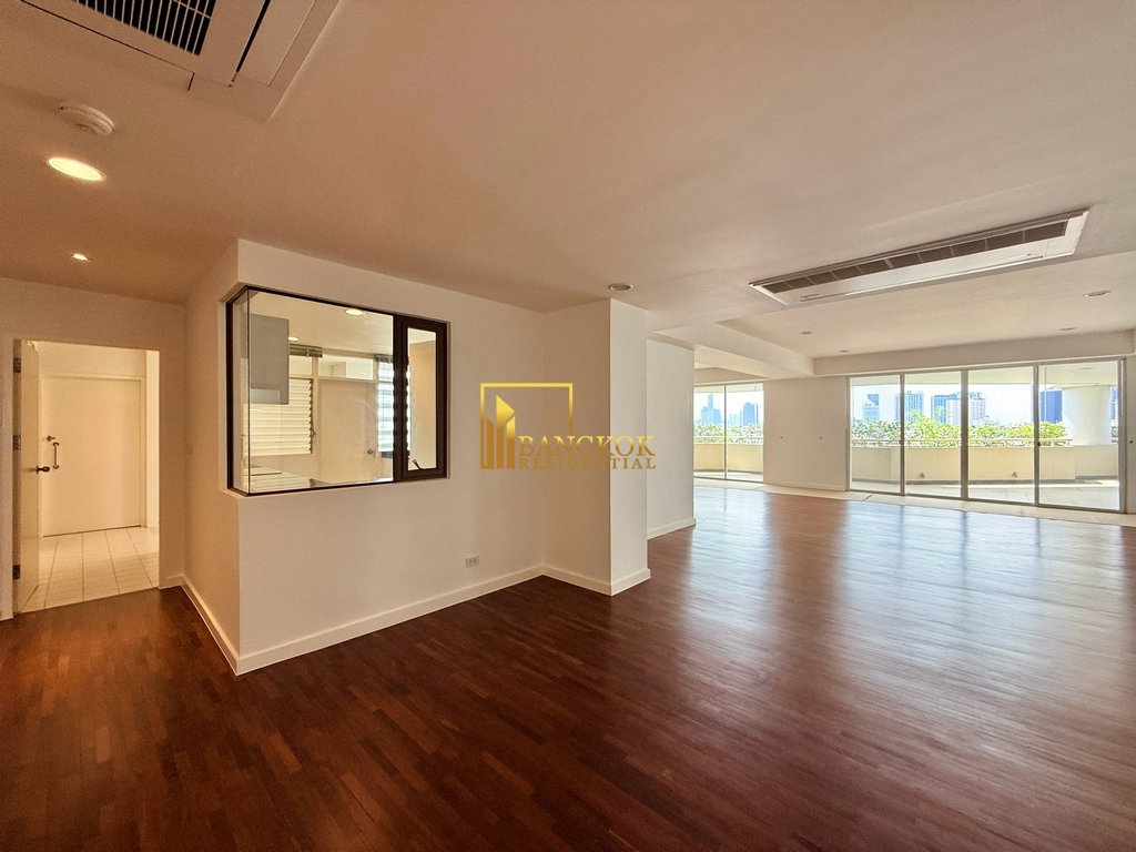 picture La Cascade | Very Spacious 4 Bed Condo For Rent in Ekkamai - BR16379CD - 10/39