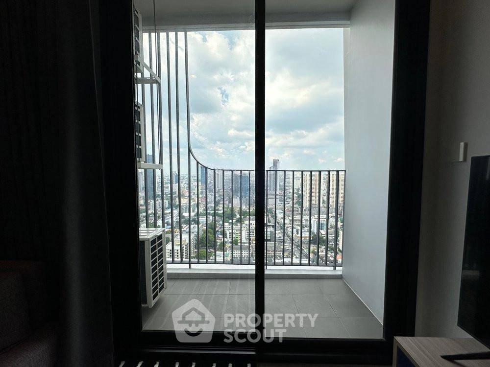 picture 2-BR Condo For Rent At XT Ekkamai Near BTS Thong Lor (ID 2999500) - 3/5