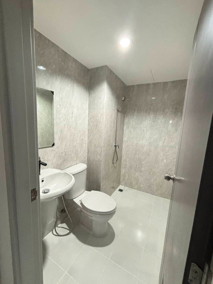 รูป ให้เช่าThe Triple Line condo ชั้น7 เฟอร์ครบ พร้อมเข้าอยู่ - รูปที่ 11/12
