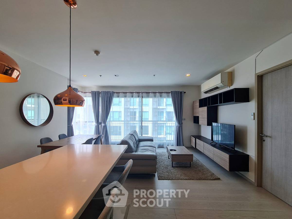 รูป 300 เมตรจาก BTS ทองหล่อ | คอนโด 2 ห้องนอน Rhythm Sukhumvit 36-38 (ID 3029377) - รูปที่ 8/20