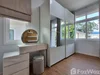 listing thumbnail image 32