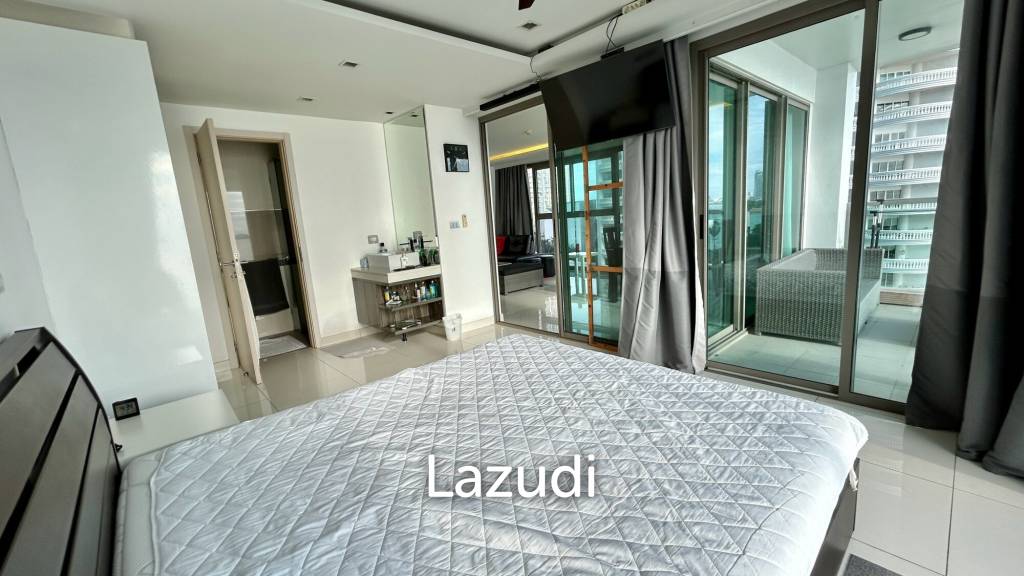 picture Wongamat Tower Luxury Corner 2-Bedroom Sea View - 11/20