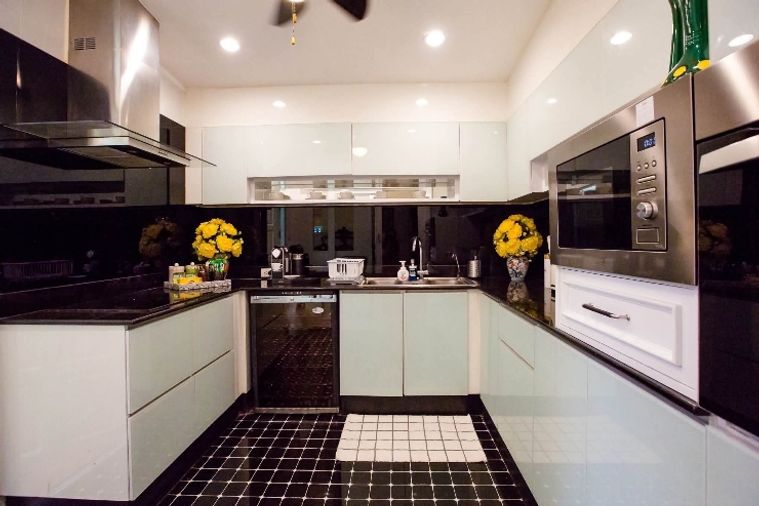 4-bed townhouse for rent, 230 sqm, 24 sq wah, Lat Phrao