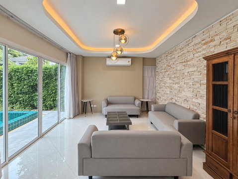 LTHC162329 - Luxury House FOR SALE Noble Tara Pattanakarn | 500 sq.m. | 142 sq.wah | 4 Beds | 4 Baths | 36MB | Near ARL Hua Mak 