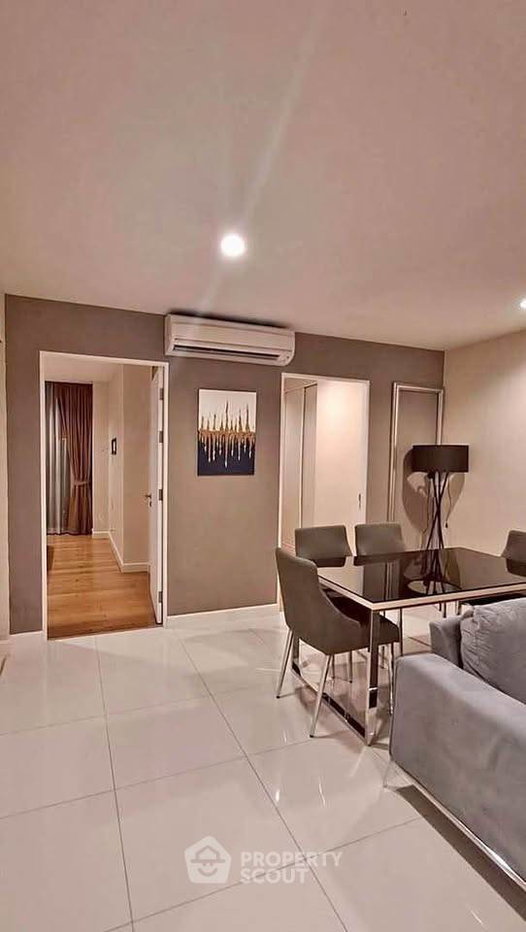 picture 24th-Floor 2-BR At Up Ekamai Near ARL Ramkhamhaeng (ID 3332095) - 1/9