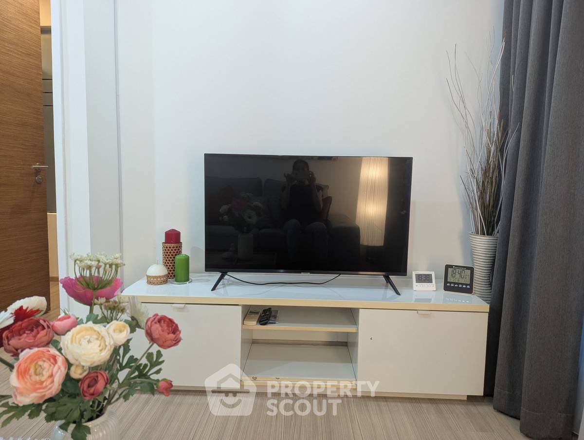 picture 31st-Floor 1-BR At Rhythm Sukhumvit 50, 200m To BTS On Nut (ID 824338) - 6/24