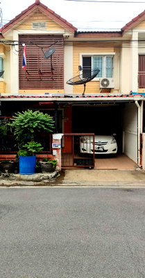 ขายทาวน์โฮม : ขาย2.1ล้าน ทาวน์เฮาส์ใกล้สนามบินสุวรรณภูมิ