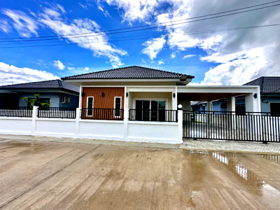บ้านเดี่ยว เชียงใหม่ :  ขายบ้านเดี่ยวชั้นเดียว บ้านใหม่ ทำเลสันปูเลย ดอยสะเก็ด เชียงใหม่ เพียง 2.39 ล้านบาท  #CDK100862