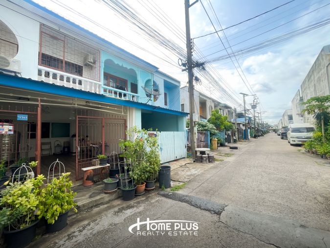 2-bed townhouse for sale, 80 sqm, 16 sq wah, Saphan Sung