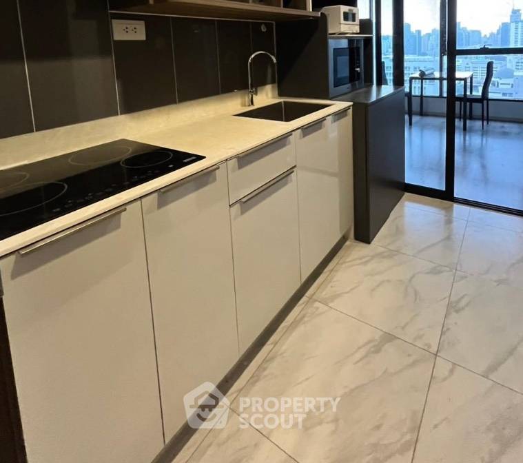 รูป คอนโด 2 ห้องนอน Ideo Mobi Asoke เดิน 200 เมตรถึง MRT เพชรบุรี (ID 3124823) - รูปที่ 4/5