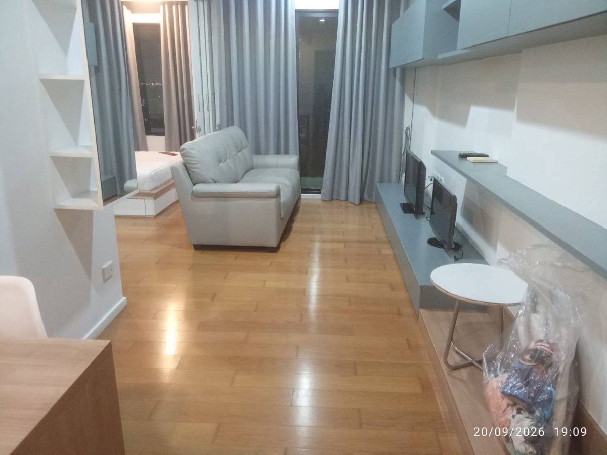 picture Shock price for rent at  Blocs 77 - 5/7