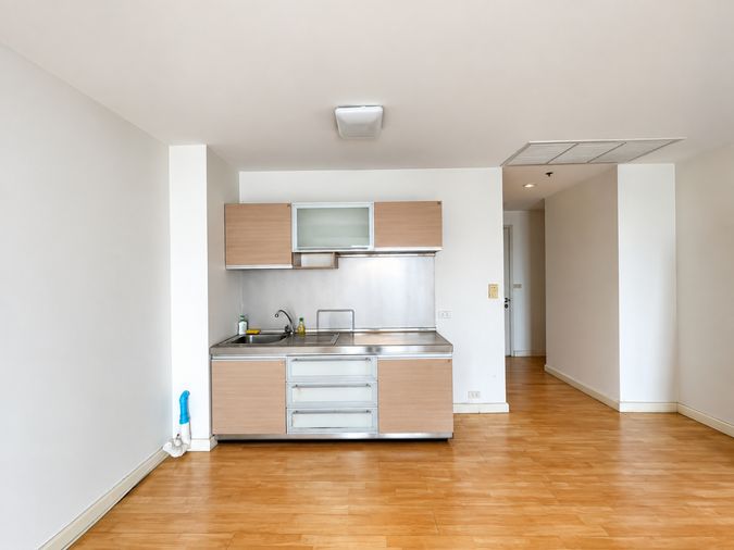 Studio condo for sale, 53.6 sqm, Baan Sathorn Chaopraya