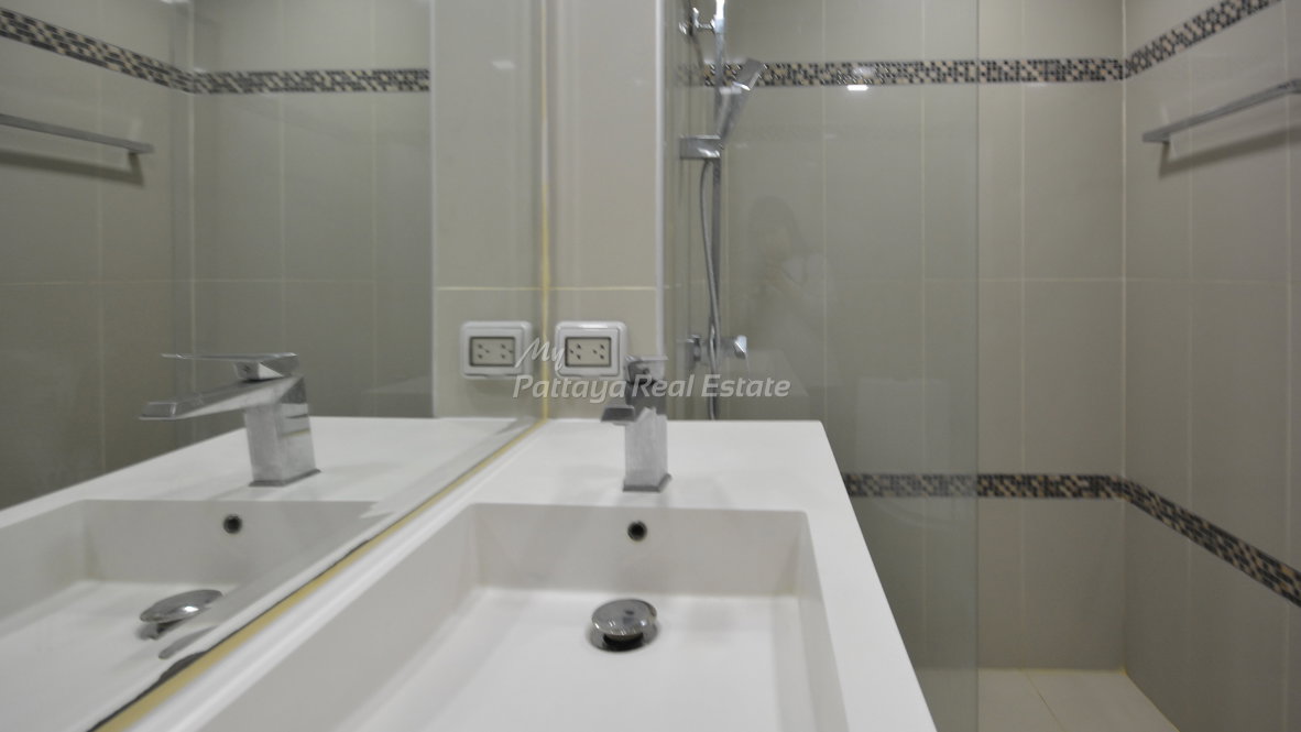 รูป 🛏️ 1 ห้องนอน - 🛁 2 ห้องน้ำ - 🏙️ Pool View - 🌏 ชื่อชาวต่างชาติ - 🏢 Laguna Beach Resort Jomtien - รหัส: LBRJ35 - รูปที่ 10/15