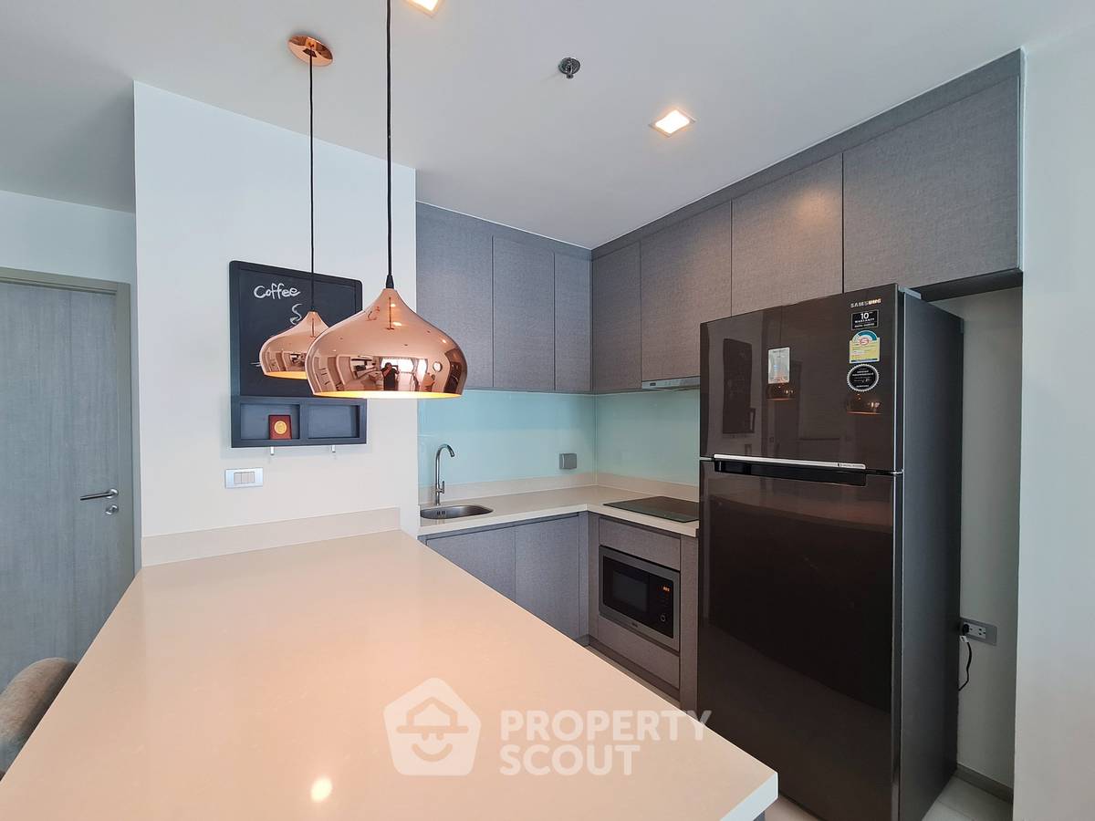 รูป 300 เมตรจาก BTS ทองหล่อ | คอนโด 2 ห้องนอน Rhythm Sukhumvit 36-38 (ID 3029377) - รูปที่ 7/20